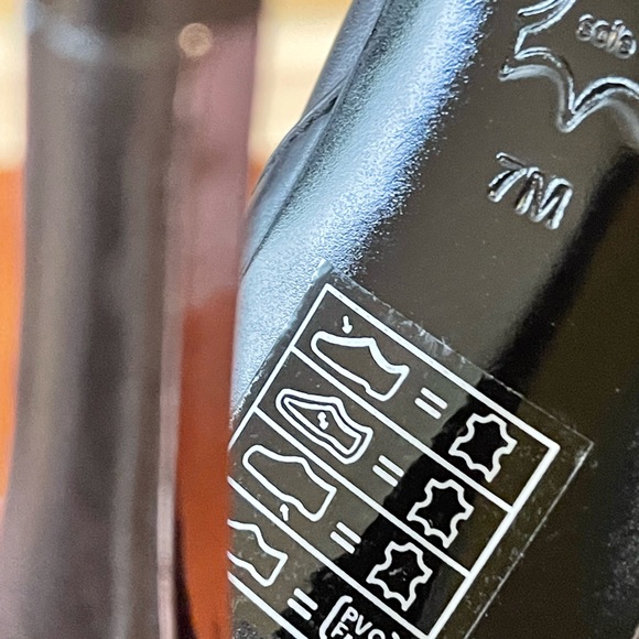 Marciano super sexy knee high black leather stiletto boots size 7 - Picture 6 of 7